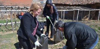 Општинарите од Конче одговорија на предизвикот на младите од Дедино – Го чистеа отпадот во селото Габревци