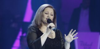 Ленче Кукиќ се пласира во финалето од музичкото шоу на Гранд  ,,Никогаш не е доцна’’ – жирито за неа не се двоумеше