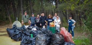 Членови од здружението  Changemakers4all од Гевгелија го исчисти ѓубрето од Клмова чешма и повика на еко чистење во недела