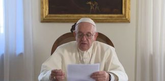 Мојата посета ја посветувам на големата светица, ќерка на Вашата земја Мајка Тереза, вели папата Фрањо за посетата во Македонија