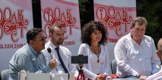 Следува извонреден Фолк Фест Валандово со квалитетни хитовски песни – најавува општината организатор на фестивалот