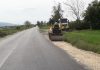 Фото: Се реконструира патот Струмица – Ново Село, се санираат ударните дупки и се поставува нов асфалт