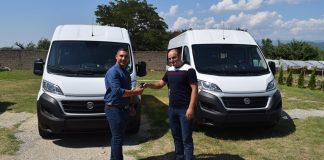 Општина Конче во соработка со ЈП Лакавица набави минибуси за проектот “Превоз за секое дете”