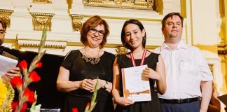 Струмичанката Сара Јанева со награда за исклучителни вокални способности на фестивалот ,, Во срцето на Виена’’ Австрија