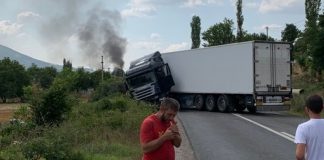 Четири лица се повредени од кои тројца од радовишко Ињево во сообраќајката што се случи на патот Радовиш – Штип