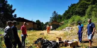 Радовишка Плаваја го собра отпадот од повеќе локации на Плачковица, постави контејнери и апелираа да не се фрла ѓубре насекаде