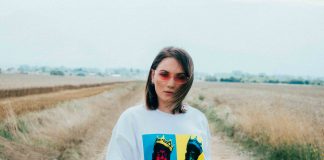 Александра Јанева промовираше нов сингл со видео спот, пее за Комета за кој го напиша текстот