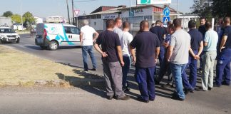 Протест на Здружението на возачи од Струмица-МВР им забрани вршење технички преглед