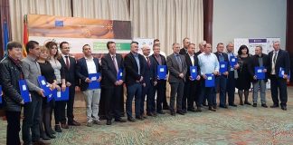 Седум земјоделски задруги од Струмица, Гевгелија, Валандово и Богданци добија грантови од ЕУ за поддршка и развој