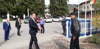 Министерот Спасовски ја посети реновираната полициска станица во Валандово за која се потрошени 3,1 милион денари