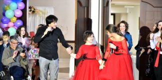 ,,Убави сме, свои сме’’ повторно порачаа децата со попречености од модната ревија на здружението Вера во Струмица (фотогалерија)