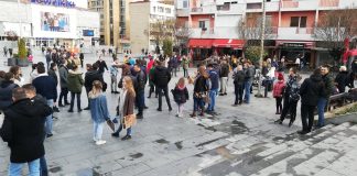 Протест во Струмица за почист воздух – граѓаните бараат инспекциски контроли и во ноќните часови