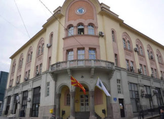 Во Струмица запленети две комби возила со стара бела техника, општината апелира граѓаните да не ја предаваат на неовластени лица