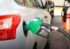 Бензините поевтинуваат, нафтата бележи благ пораст – Регулаторна ги објави новите цени