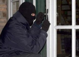 Во Валандово, Струмица и Радовиш, полицијата приведе четири лица – се сомничат дека извршиле кражби и разбојништва