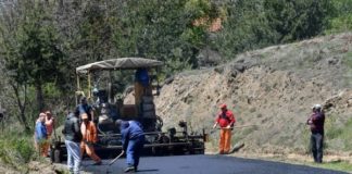 Се асфалтираат 7 км од патот Плачковица-Радовиш, Конзулов очекува поврзување со Штип и отворање кампинг кај ,,Добра’’