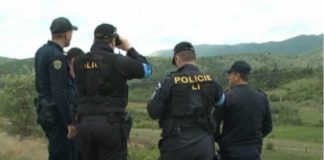 Вкупно 60 полицајци од земјава и странство што ја чуваат јужната граница во изолација, колега од Унгарија позитивен на коронавирус