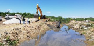 Јаневски: До крајот на годинава треба да биде готов мостот на река Турија кај Просениково а ќе се санираат и дупките на патот (видео)