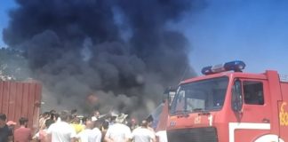 Пожар во пункт за старо железо на транзитниот пат Струмица-Валандово гореа хаварисани возила (фото)