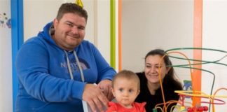 Лица во Скопје лажно собирале пари за лекување на Анастасија од валандовско Пирава, реагираат родителите