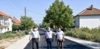 Радовишко Ињево доби нов лик со новите асфалтирани улици за кои жителите отстапуваа простор од имотите да се изградат (видео)