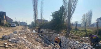 Идниот месец речниот канал во Градашорци ќе биде целосно уреден со бетон и камен (фото)