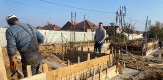 Градинката во Ангелци се гради според утврдената динамика, објави градоначалникот на Василево Јанев