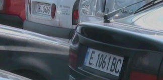 Возилата со странски таблички кои нема да се регистраат, ќе мора три месеци да бидаат надвор од земјата
