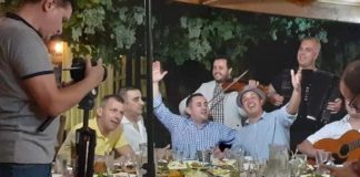 Сашко Митев со нова песна – пее за ергенскиот живот, убавите моми и спомените од младоста во Струмица (видео)