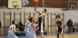 Првото струмичко кошаркарско дерби од Втората лига го доби КК Струмица кој славеше против КК Ролинг 08 (фото)