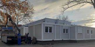 Почна монтирањето на модуларната ковид болница во Гевгелија, се очекува да биде готова до крајот на годината