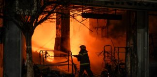 Струмичките пожарникари објавија детален приказ што се случувало критичната ноќ кога гореше ,,Глобал’’