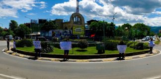 Струмичките актери од „Култура или фис-култура?“ повторно со протест, побараа одговори по нивните преставки