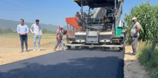 Асфалтирани две улици во Ангелци, општина Василево ќе асфалтира и по други населени места