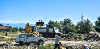 Дури 50 камиони отпад собрани од дивата депонија на ул ,,Антон Панов” во Струмица