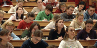 Министерството за образование го објави списокот со студенти кои добиваат стипендии