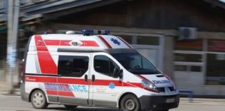 Жител од Ново Село тешко повреден откако во него удрил трактор кој го паркирал, но не го закочил