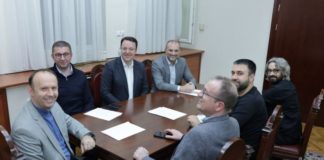Пет партии договорија ново парламентарно мнозинство за формирање нова Влада