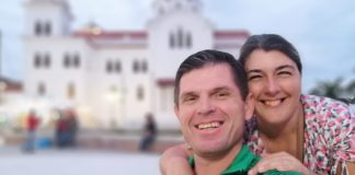 ММС: Зоки и Жулиета 18 години ја живеат љубовта на свој начин и велат ако нема слога сѐ е џабе