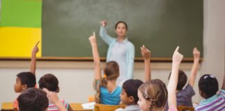 Владата одлучи, второто полугодие почнува со физичко присуство од 1 февруари