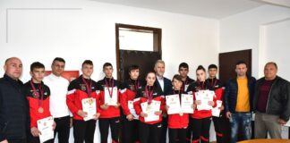 Радовиш може да има успешни приказни со борењето, кажа градоначалникот Ристов кој ги прими надежите на БК Бучим