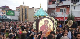 Во петок и сабота во Струмица свечена литија со иконата на Пресвета Богородица Брзопослушница (видео)