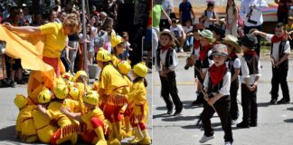 ФОТО: 1 200 маски продефилираа на вториот детски карневал во Радовиш кој доби пофалби од ФЕКК