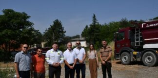 Почна соработката на O. Радовиш со рудниците Бучим и Боров Дол кои ќе донираат дробен матријал тампон за уредување на патишта