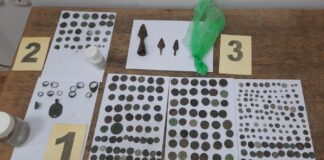 Приведен жител од струмичко Висока Маала, кај него пронајдени 276 монети и други вредни археолошки предмети ( ФОТО )