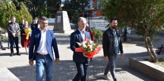 Во Радовиш одбележан 23 ти Октомври – Денот на Македонското револуционерно движење (фото)