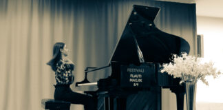 Младата струмичанка Ивана Мазнејкова го отвори фестивалот ,,Магична флејта” во Тирана – Албанија и ја освои публиката !