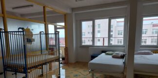 Детското одделение при струмичката болница доби нова столарија, подови, кревети…(фото)