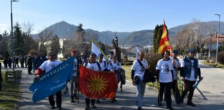 Планинари од Струмица, Радовиш, Валандово и Гевгелија тргнаа пеш кон Скопје за да му оддадат почит на Трајковски