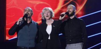 Павле Витанов од Струмица продолжува во ,,Никогаш не е доцна“ – на сцена запеа и со синот Ангел (видео)